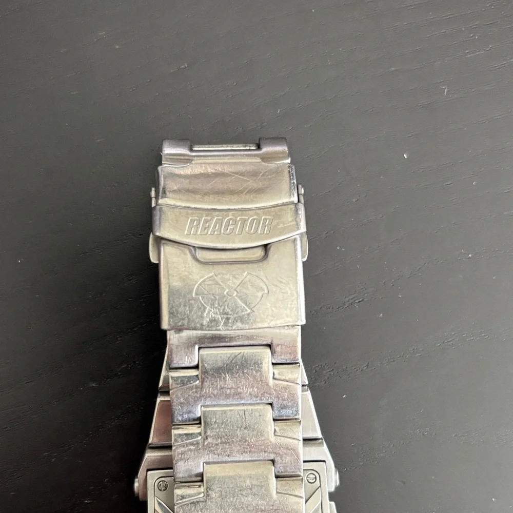 Reactor Men's Silver Watch with Black and Red Dial - Picture 3 of 4